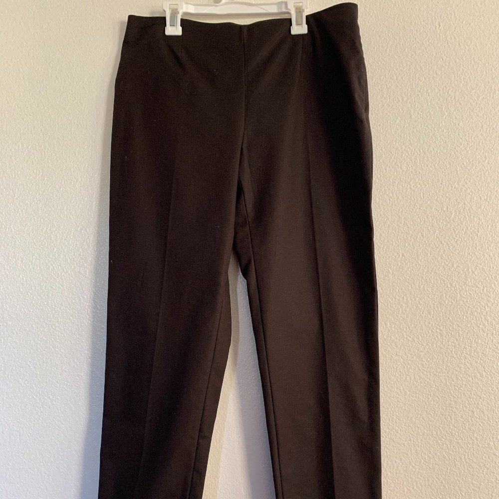 Ellen Tracy Brown Cropped Pant